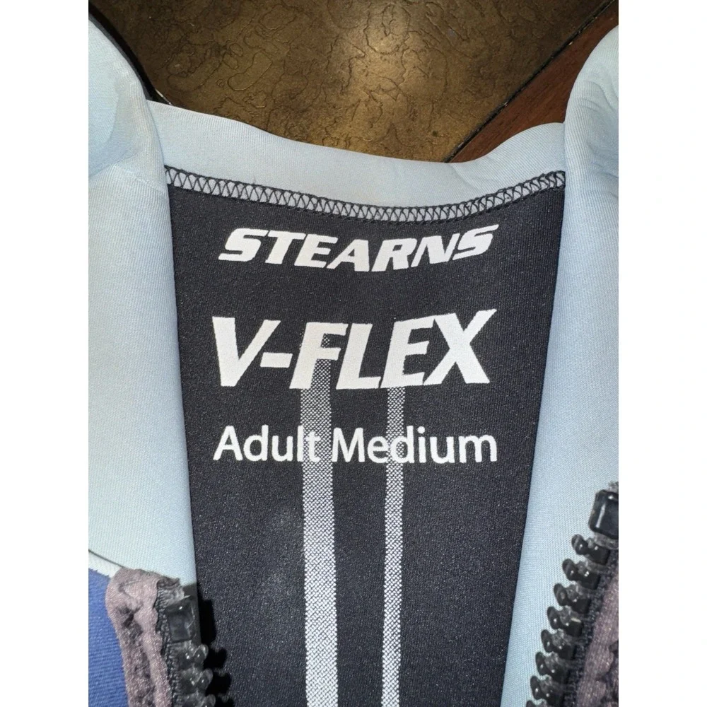 Adult Life Vests By Stearns Lot Of 2 Medium And Large